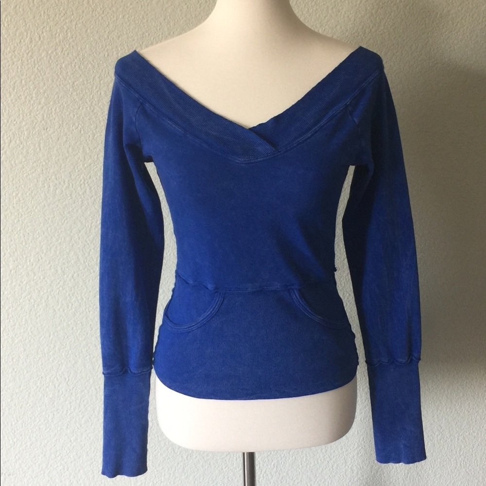 SALE - LUX Weathered blue V wide ribbed sweatshirt